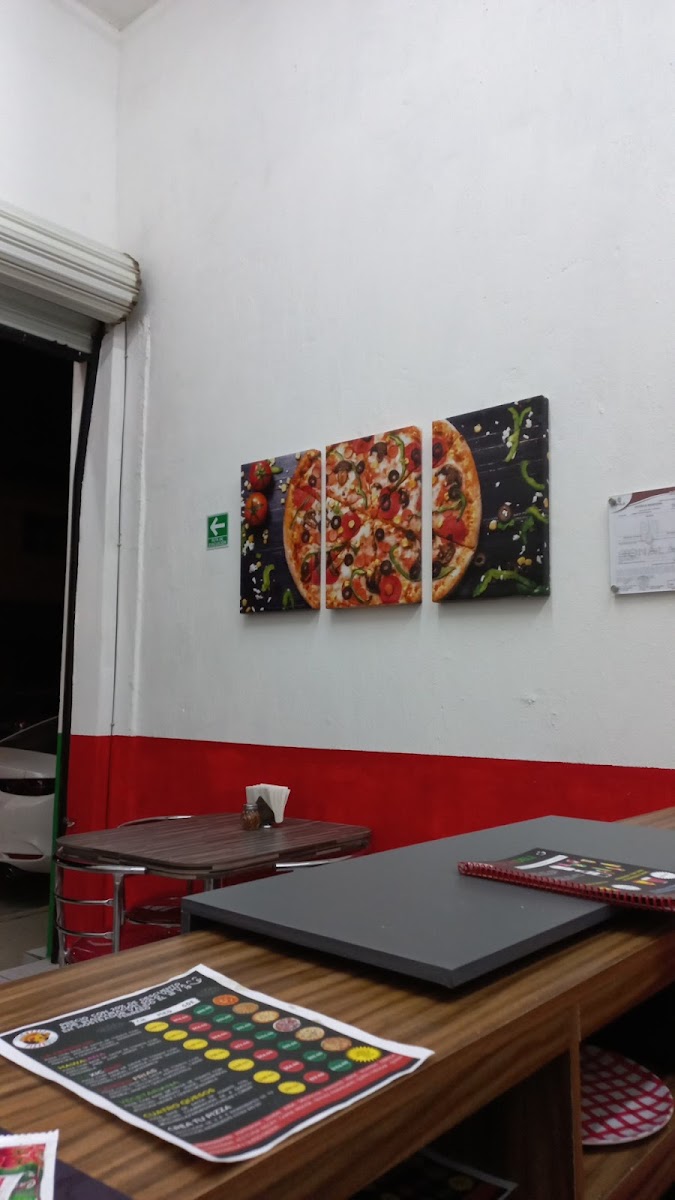 Pizza Deli Tonalá Photos 2