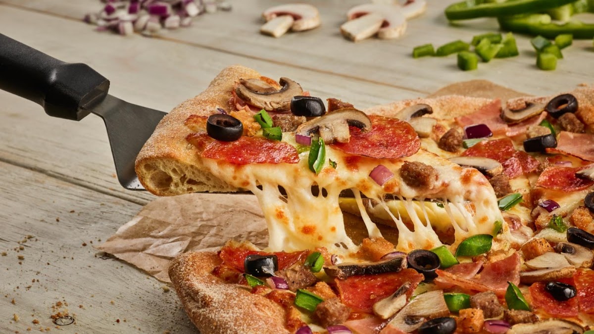 Pizza Hut Stara Cegielnia Photos 2
