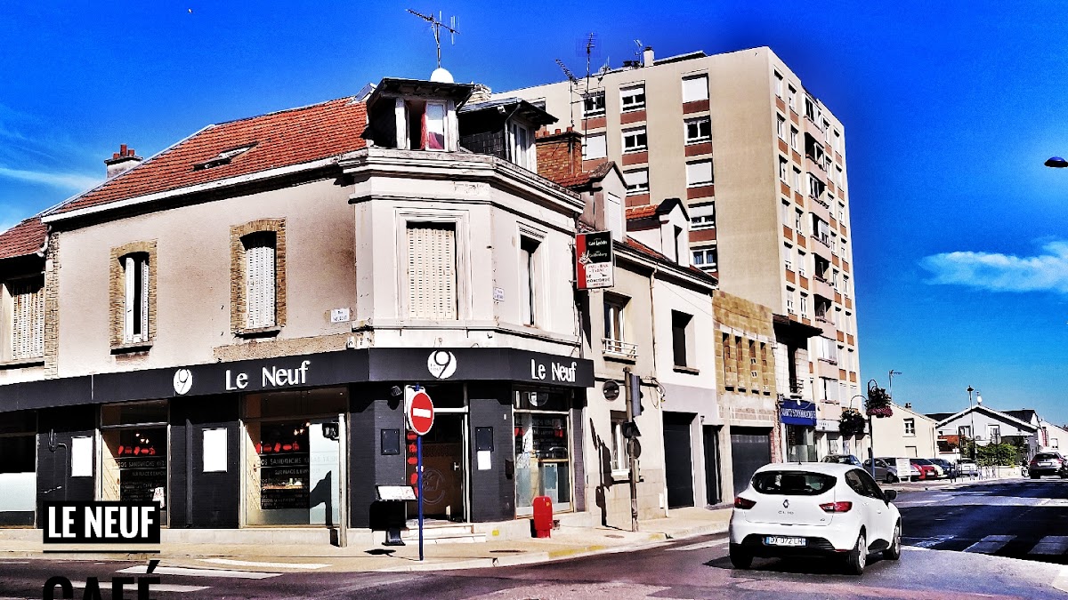 Pizza Le Neuf Photos 2