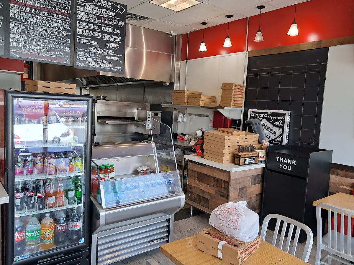 Pizza Pie Eatery Photos 2