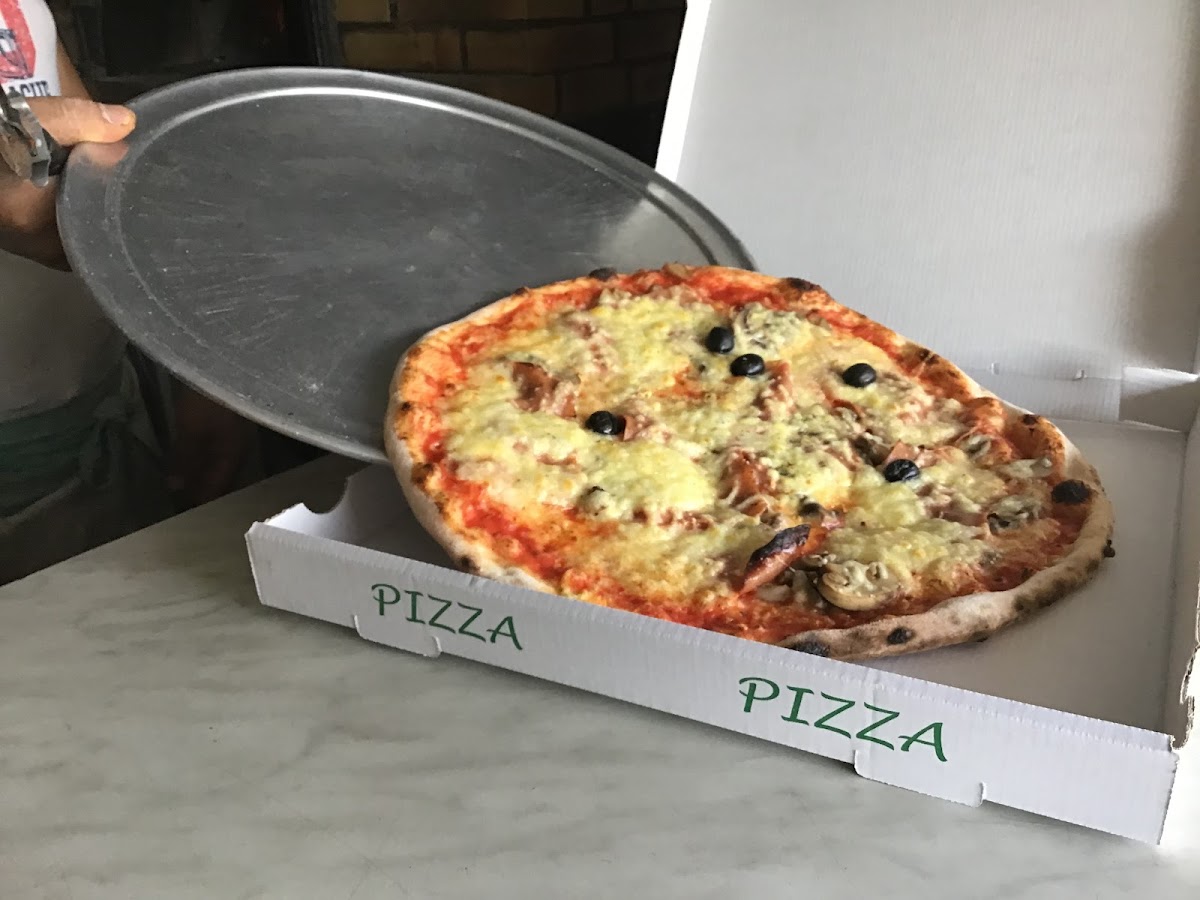 Pizzas Chez Albert « Barjac » Photos 2