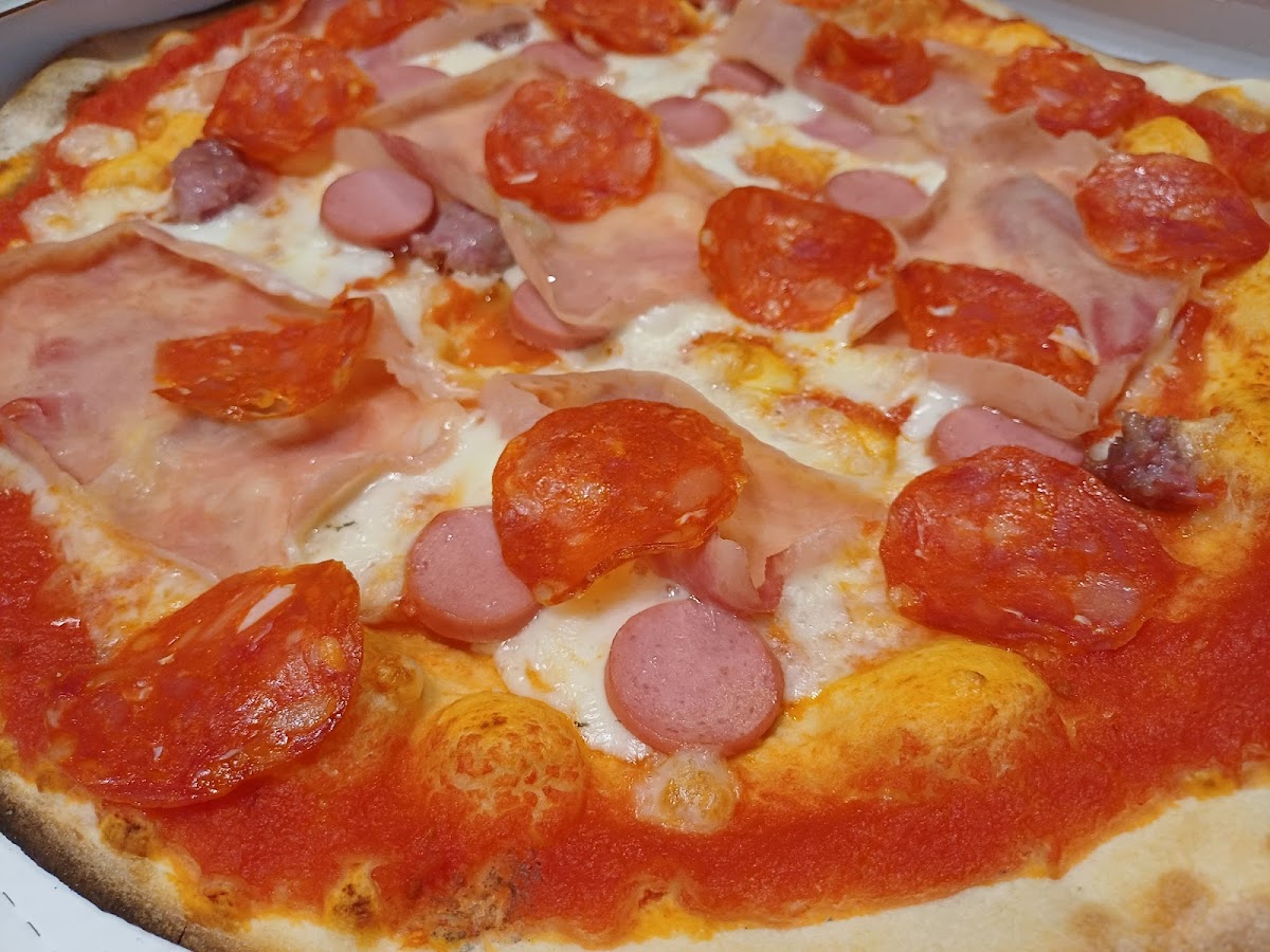 Pizzeria 2 + Di Panattoni Photos 9