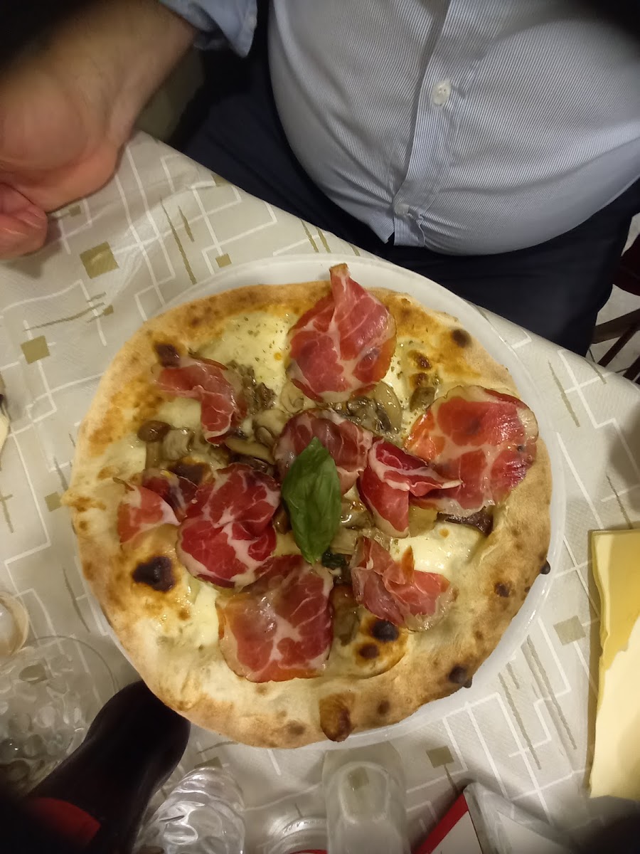 Pizzeria Avanti Altro Photos 2
