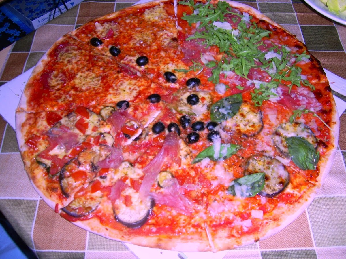 Pizzeria Da Luigi Regensburg Photos 2