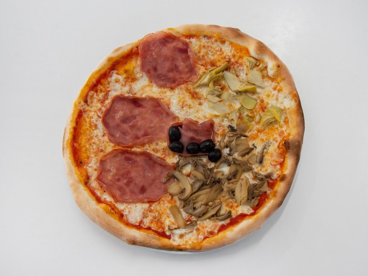 Pizzeria Due Amici Photos 9
