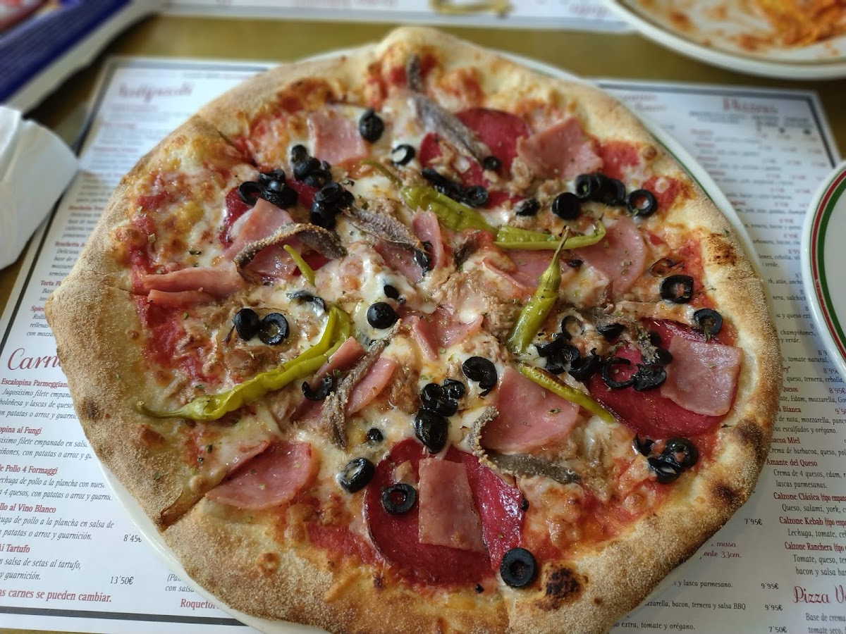 Pizzería El Camilo De La Merced Photos 9
