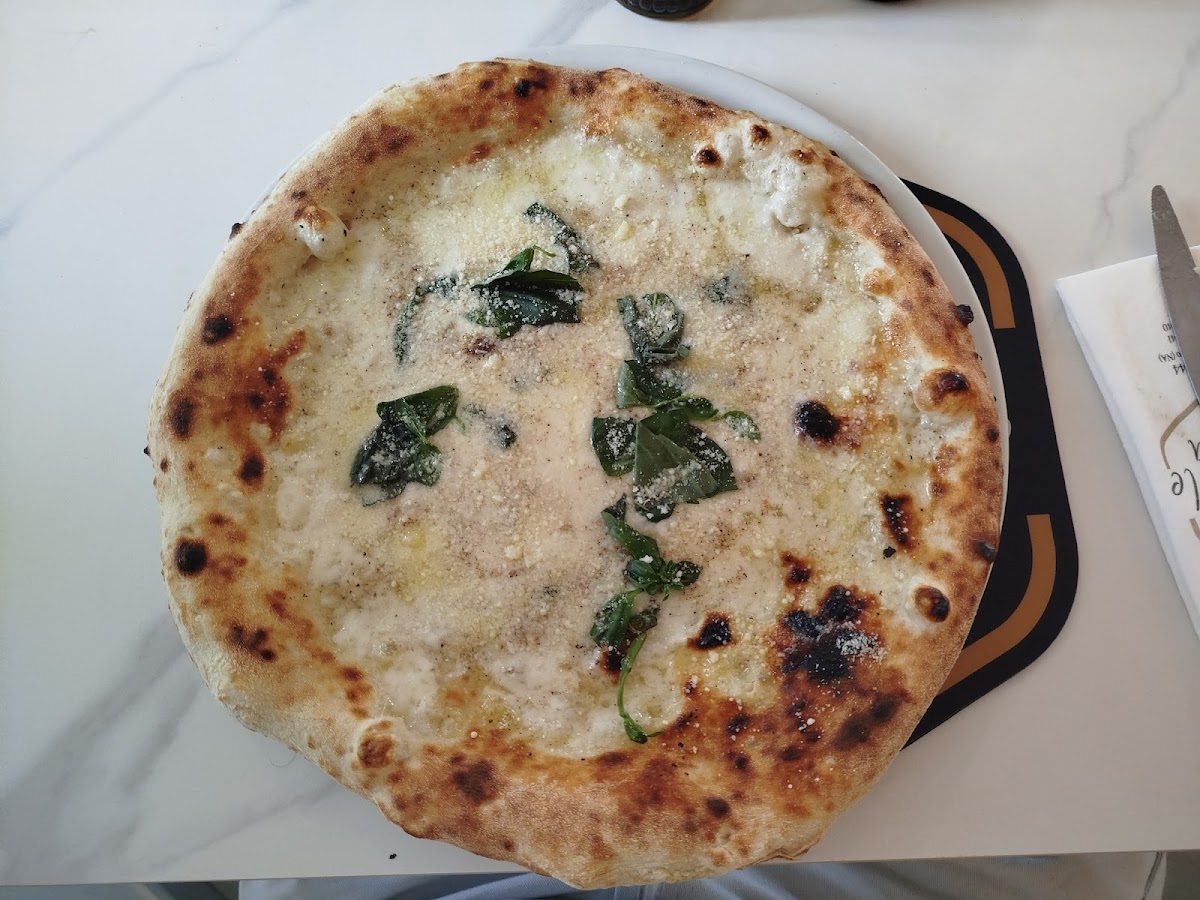 Pizzeria Emanuele Cimetta Photos 2