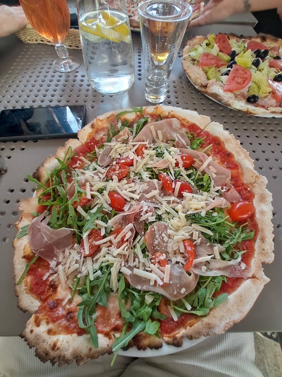 Pizzeria La Capra Photos 2
