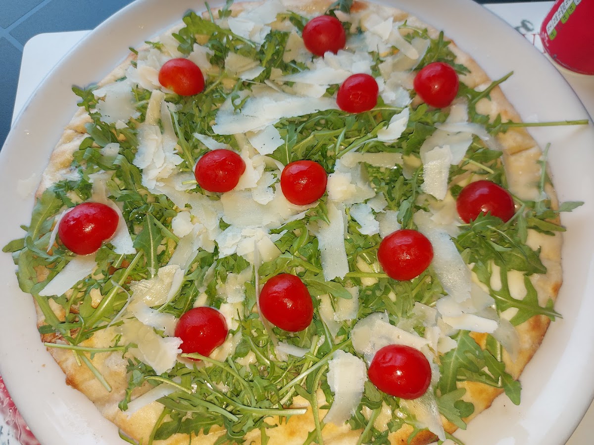 Pizzeria La Favola Photos 9