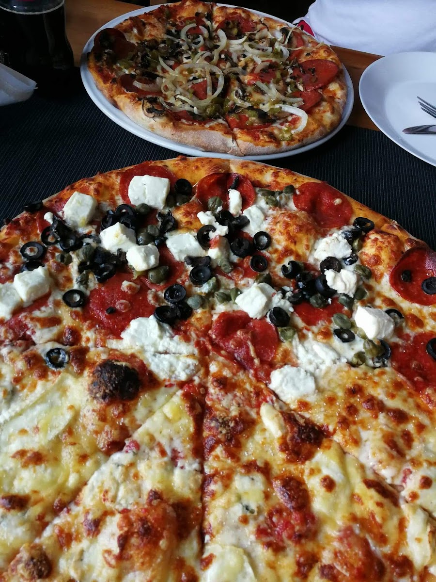 Pizzeria La-Torre Tarchomin Premium Photos 9