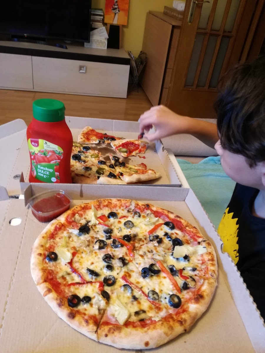 Pizzeria La Troia Photos 9
