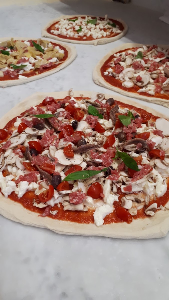 Pizzeria La Voglia Matta Photos 9