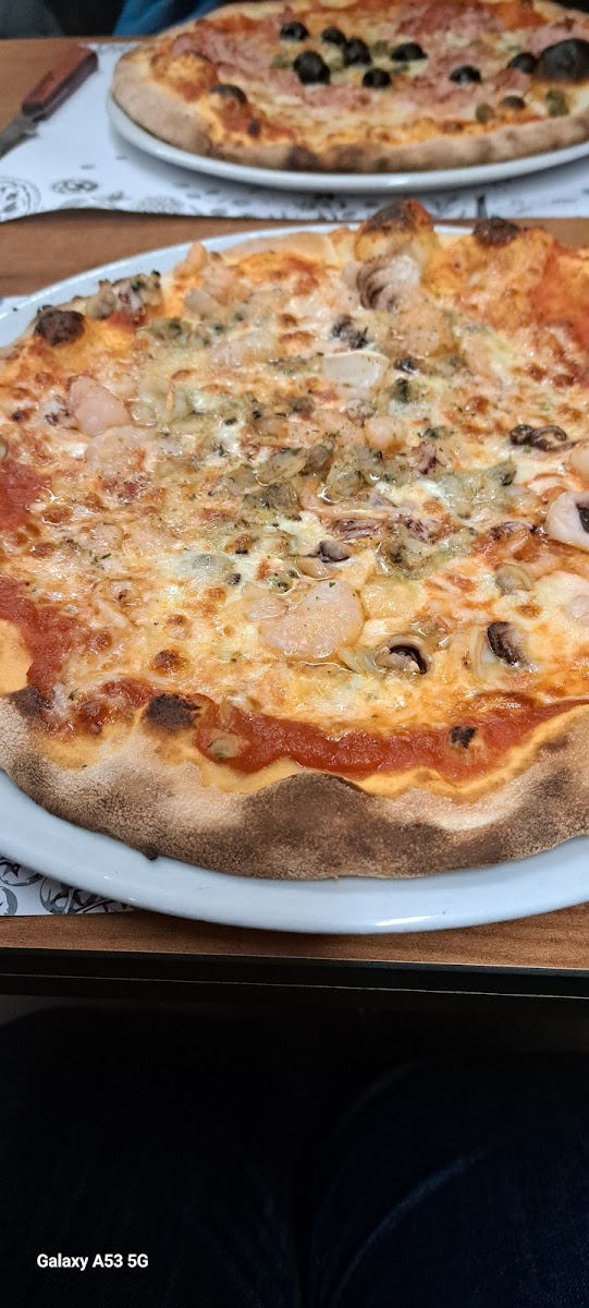 Pizzeria Le Sapin - Charmey Photos 9