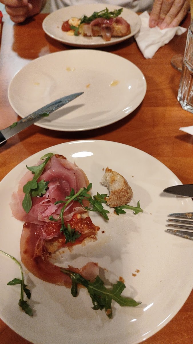 Pizzeria Madia Photos 9