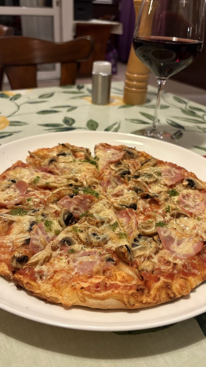 Pizzeria Napolista Photos 2