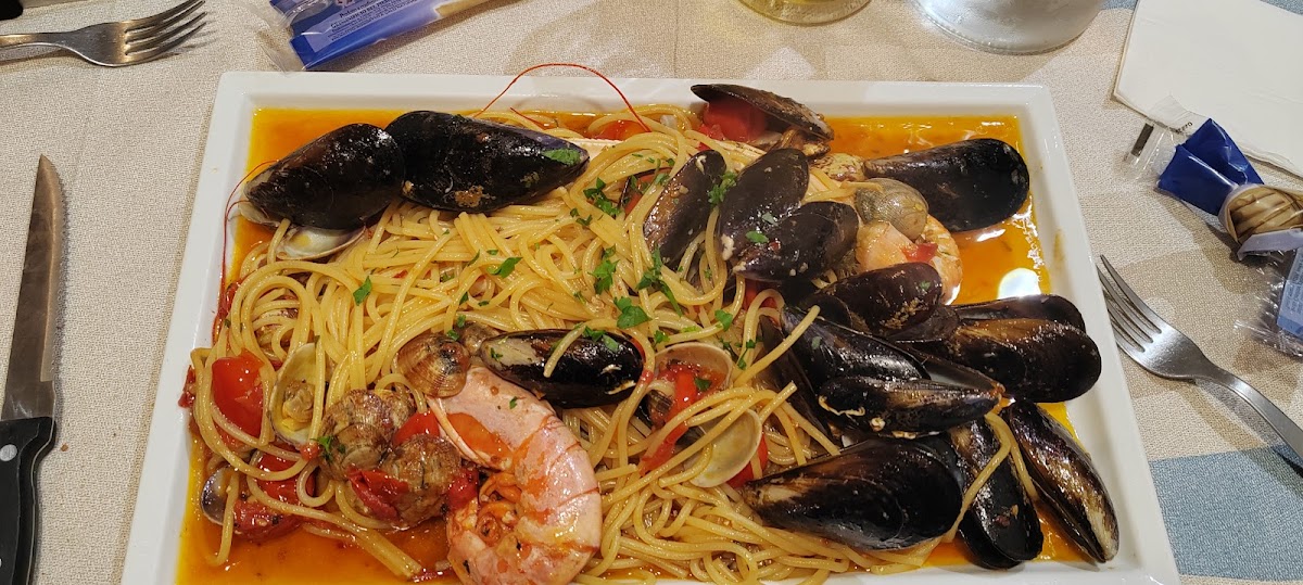 Pizzeria Peperoncino Rosso Photos 2