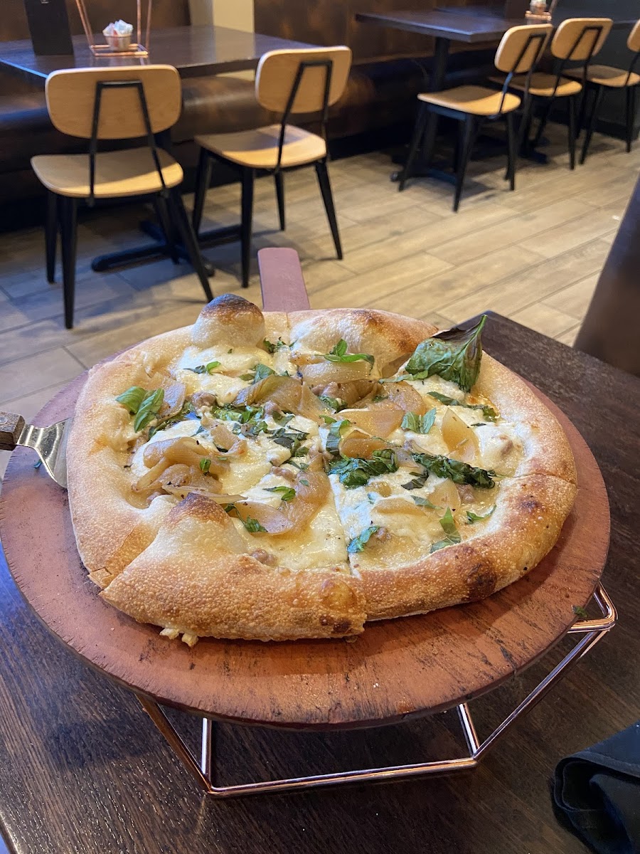 Pizzeria Pezzo Photos 9