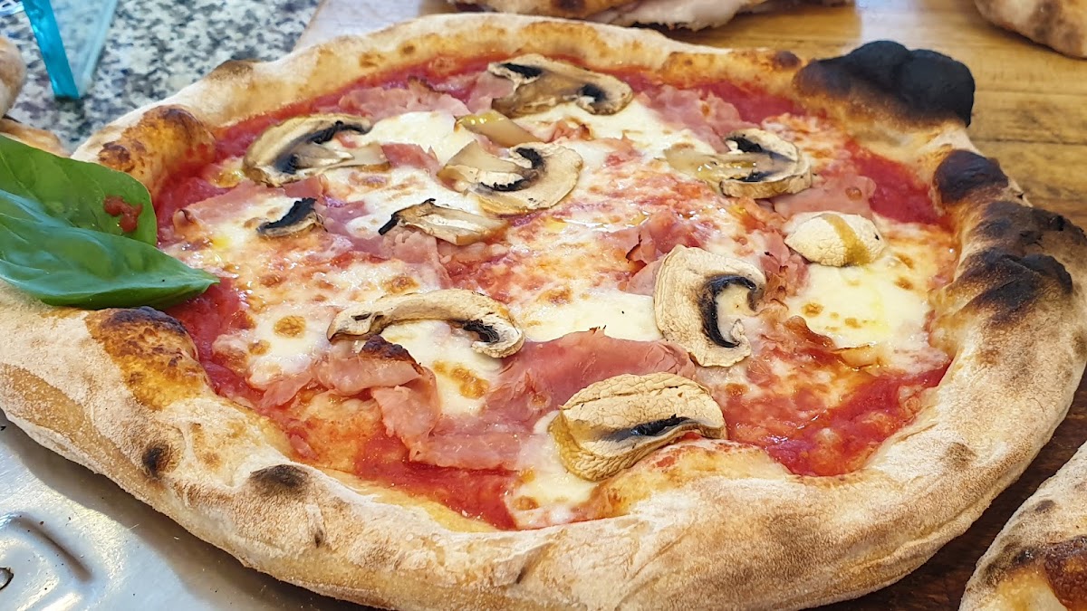 Pizzeria Pizzò Photos 2
