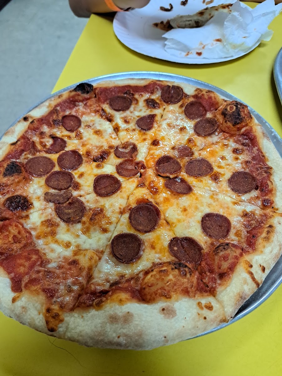 Pizzeria The Relative #1 Photos 2
