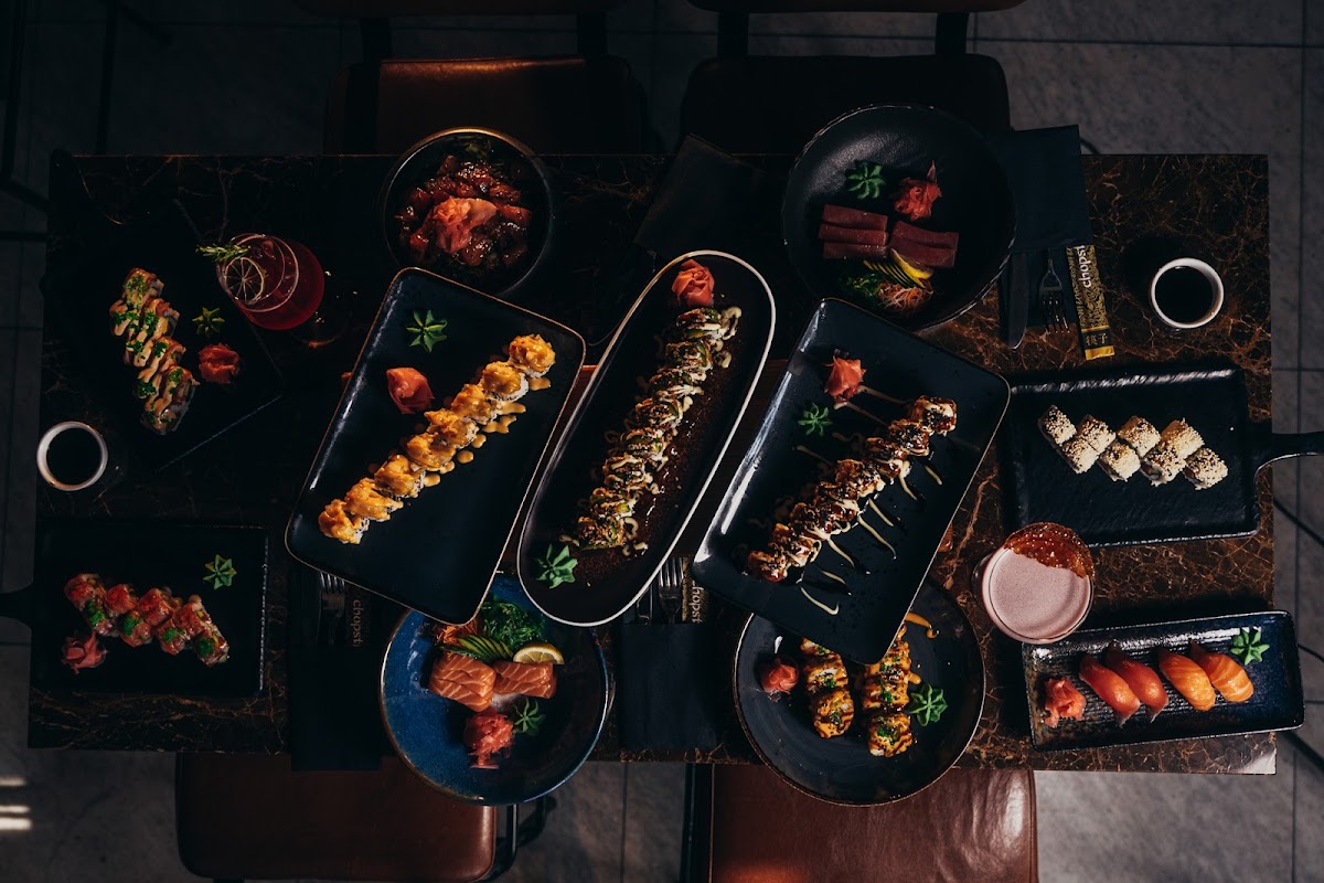 Plato Sushi & More