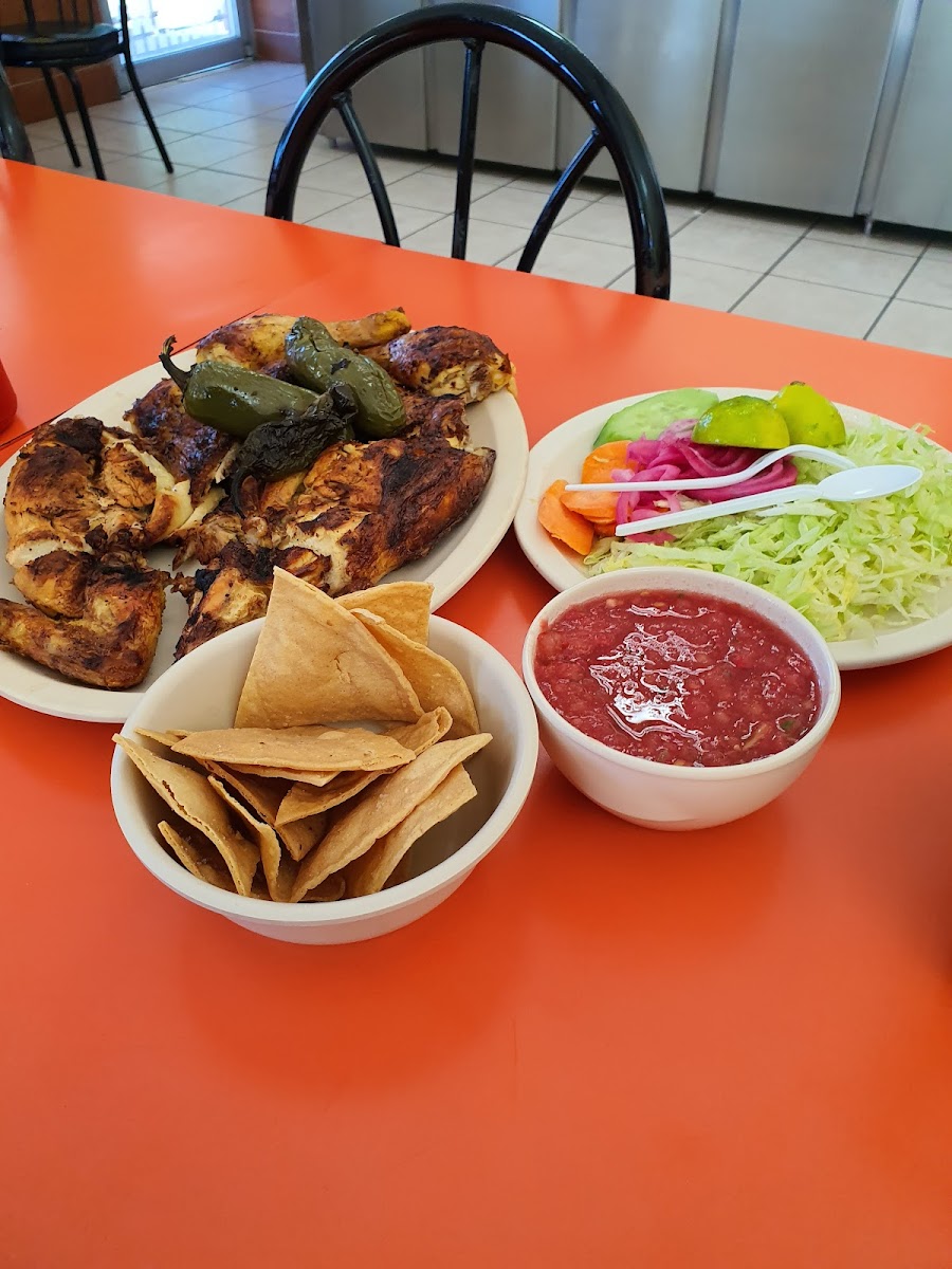 Pollo Feliz Madero