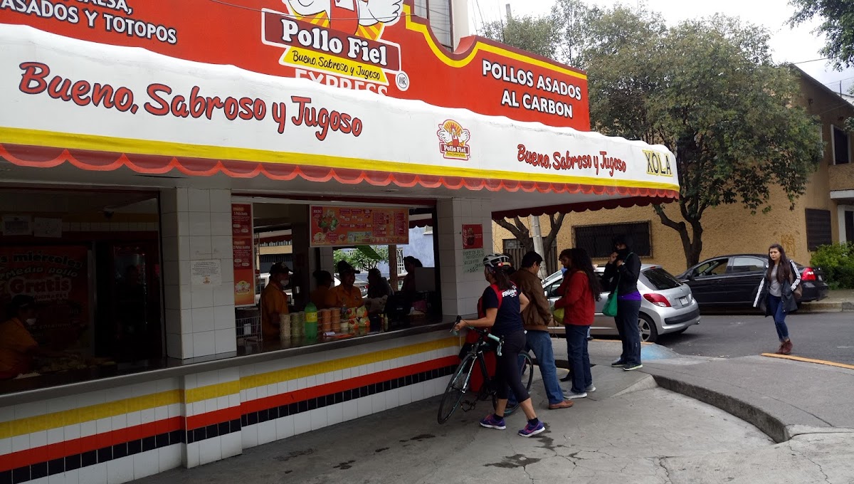 Pollo Fiel