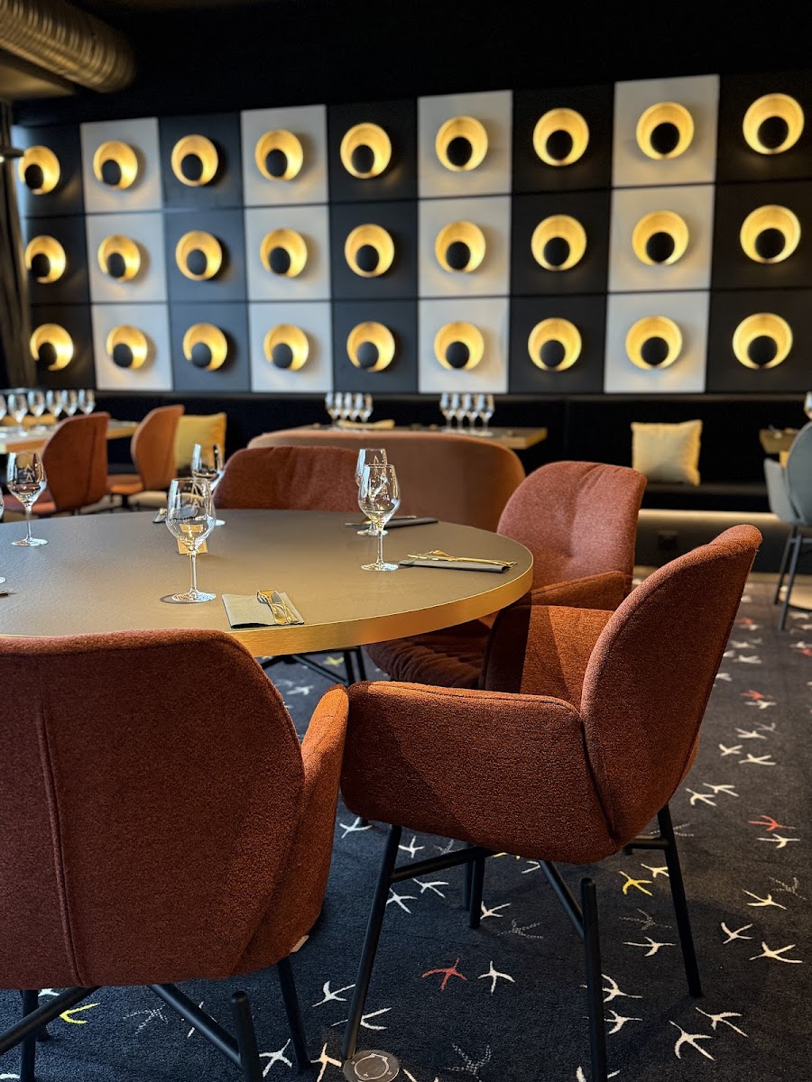 Poolette Restaurant
