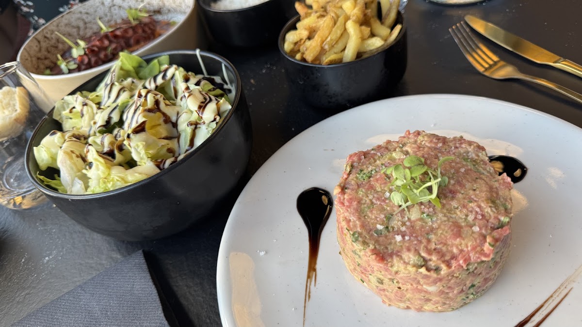 Poolette Restaurant Photos 9
