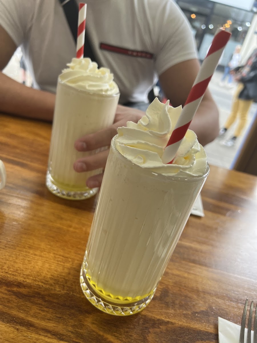 Pop-In Cafe Photos 9