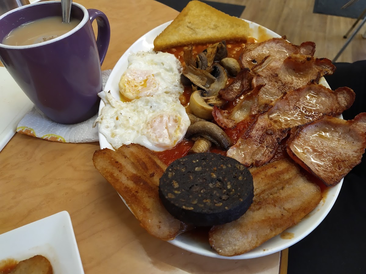 Pop Inn Cafe Photos 2