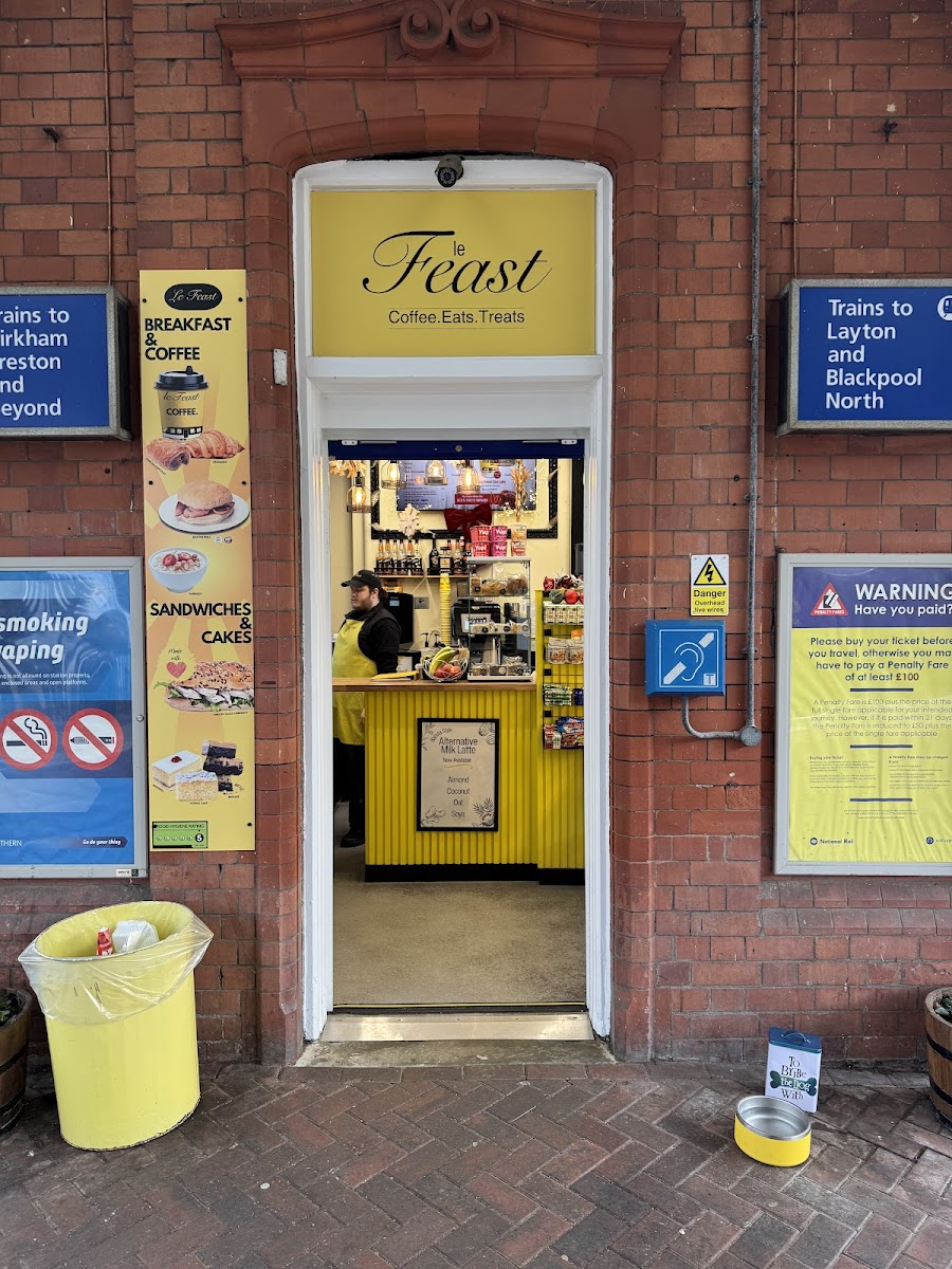Poulton-Le-Fylde - Le Feast