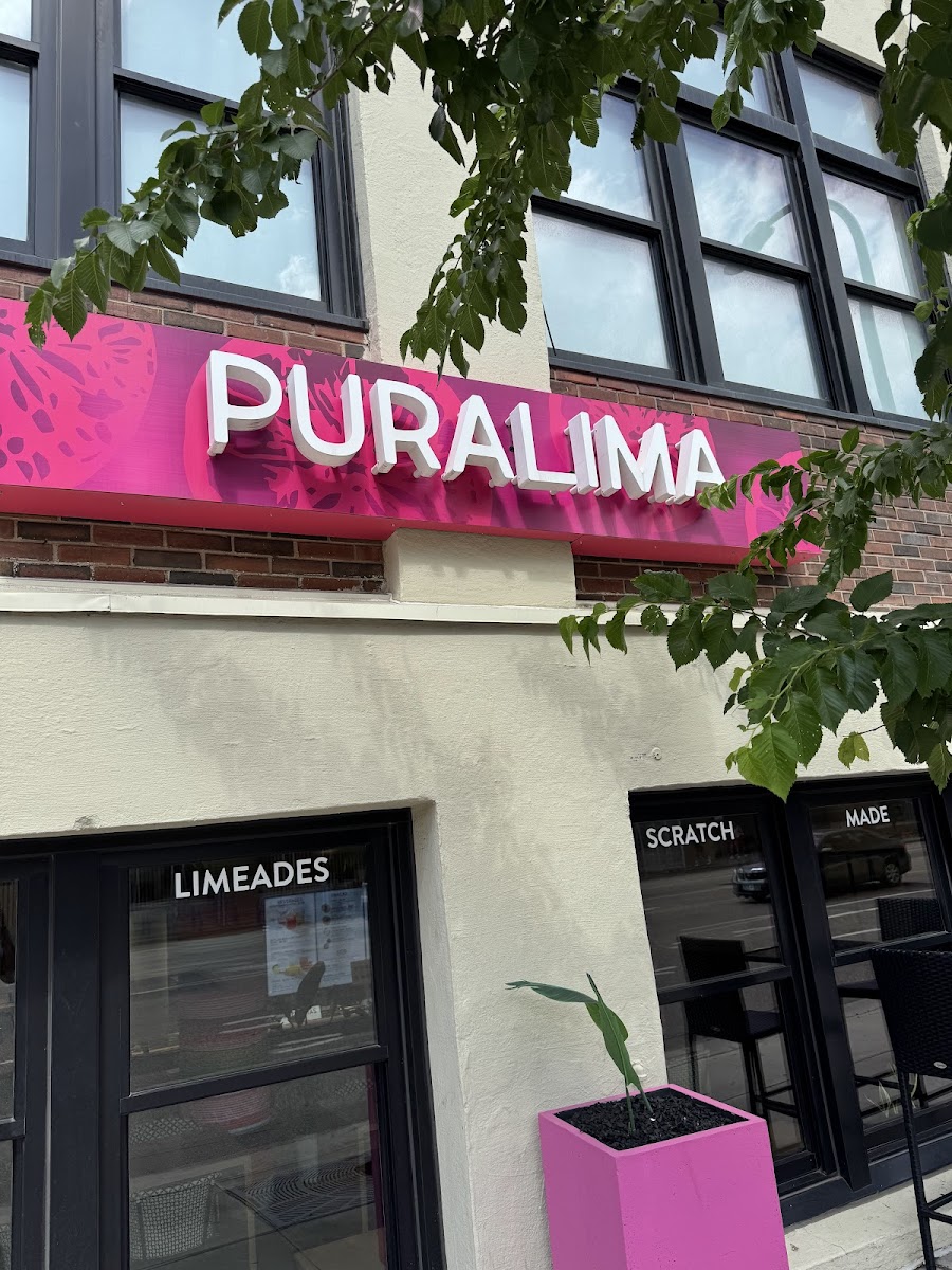 Puralima Cantina