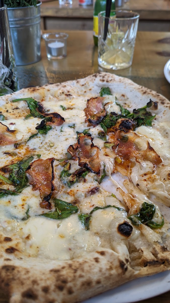 Purely Pizza Photos 9