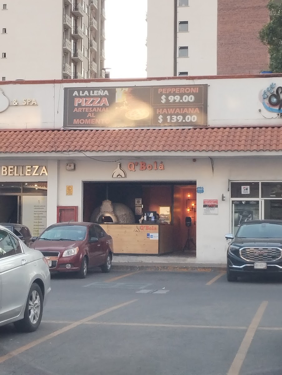 Q'bola - Pizza A La Leña