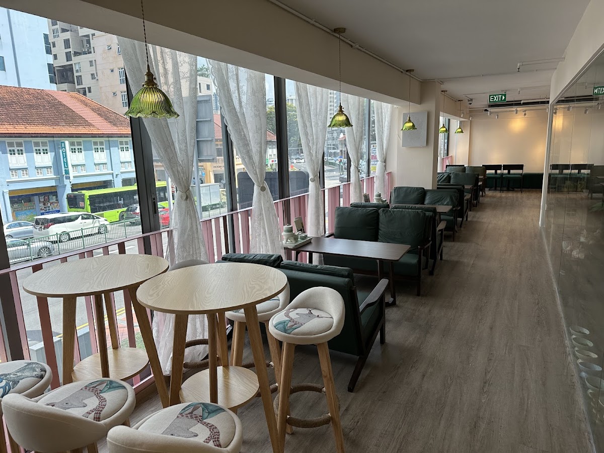 Qq Cats & Cafe