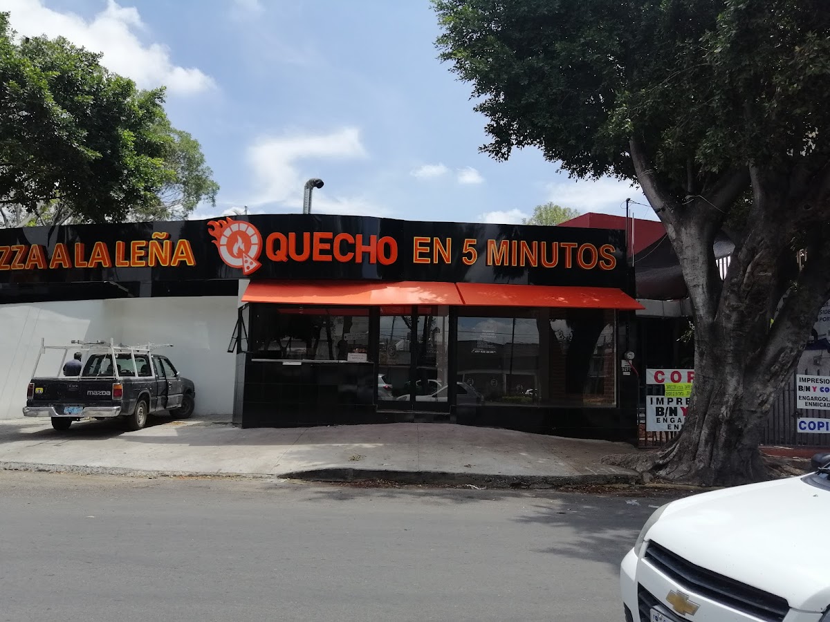 Quecho Pizza A La Leña Suc. Andrade