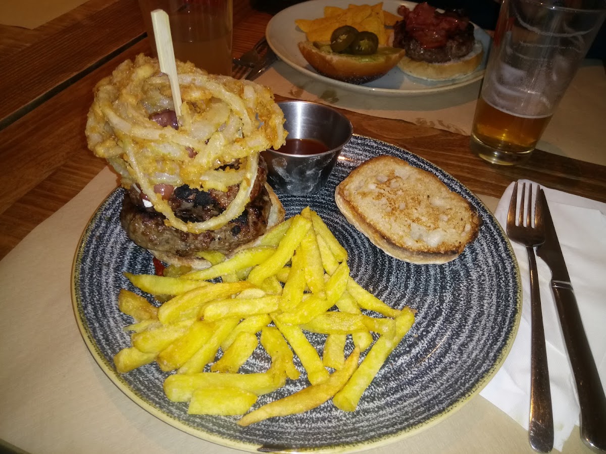 Queen Burger San Modesto | Restaurante Fuencarral Photos 9