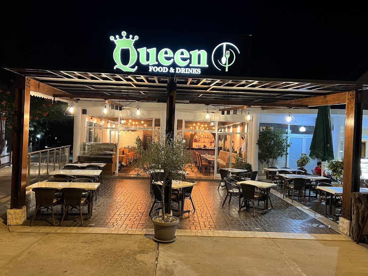 Queen Food & Drinks