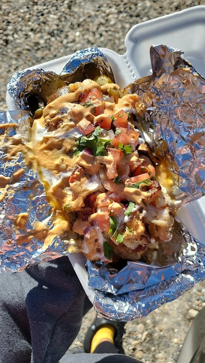 Queso Monster Photos 9