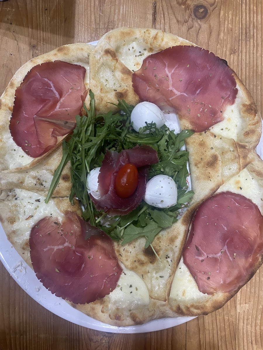 Questione Di Pizza Photos 9
