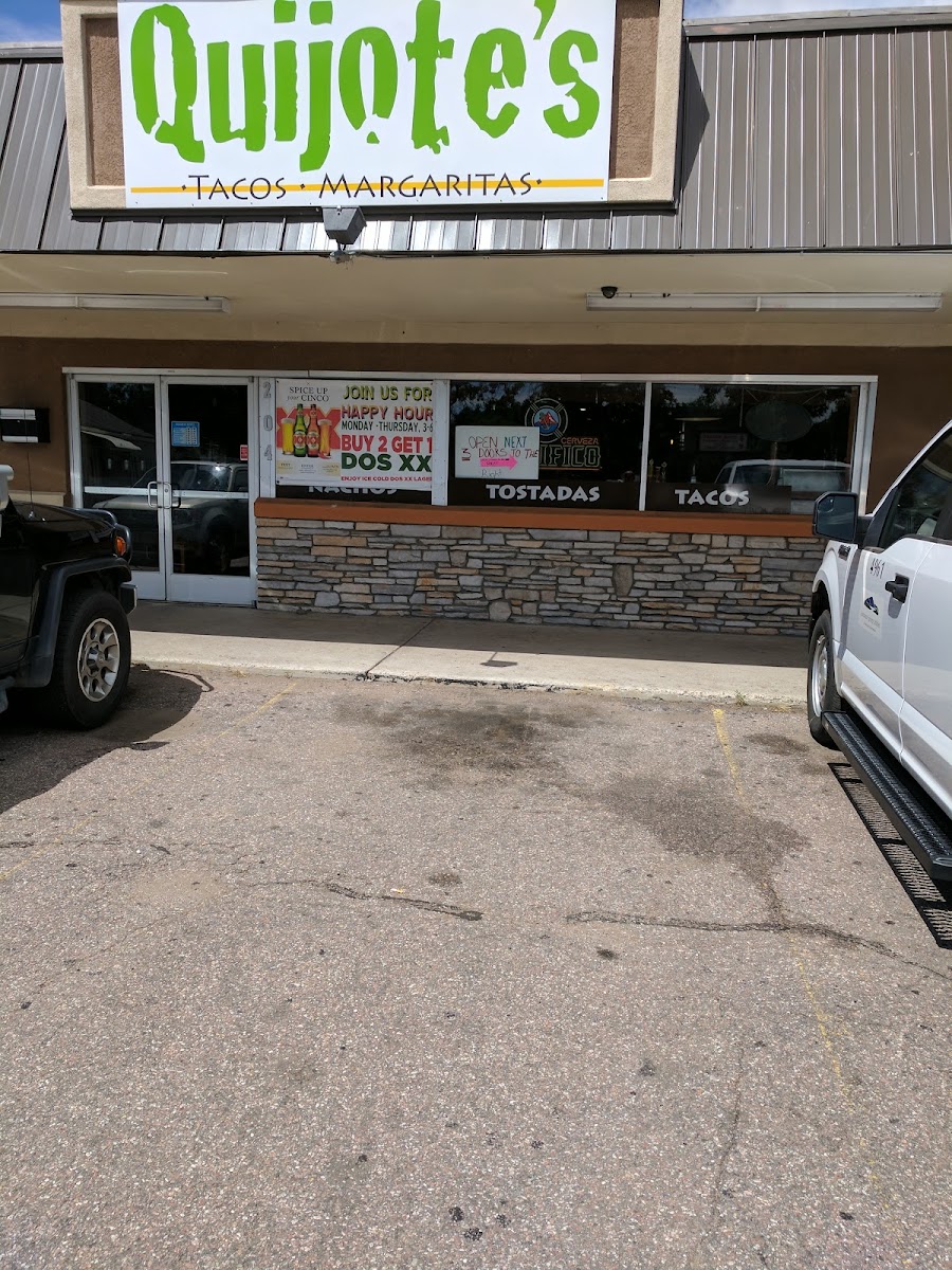 Quijotes Mexican Grill