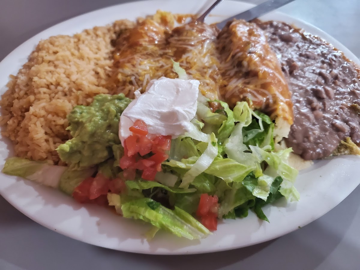 Quijotes Mexican Grill Photos 2