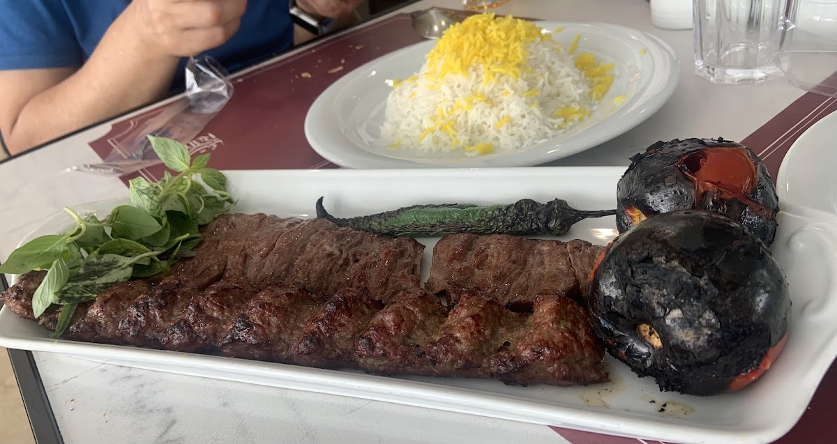 Raftari Restaurant Photos 2