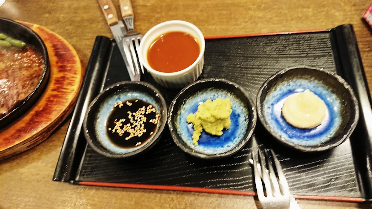 Raionnoko Steak House Photos 9