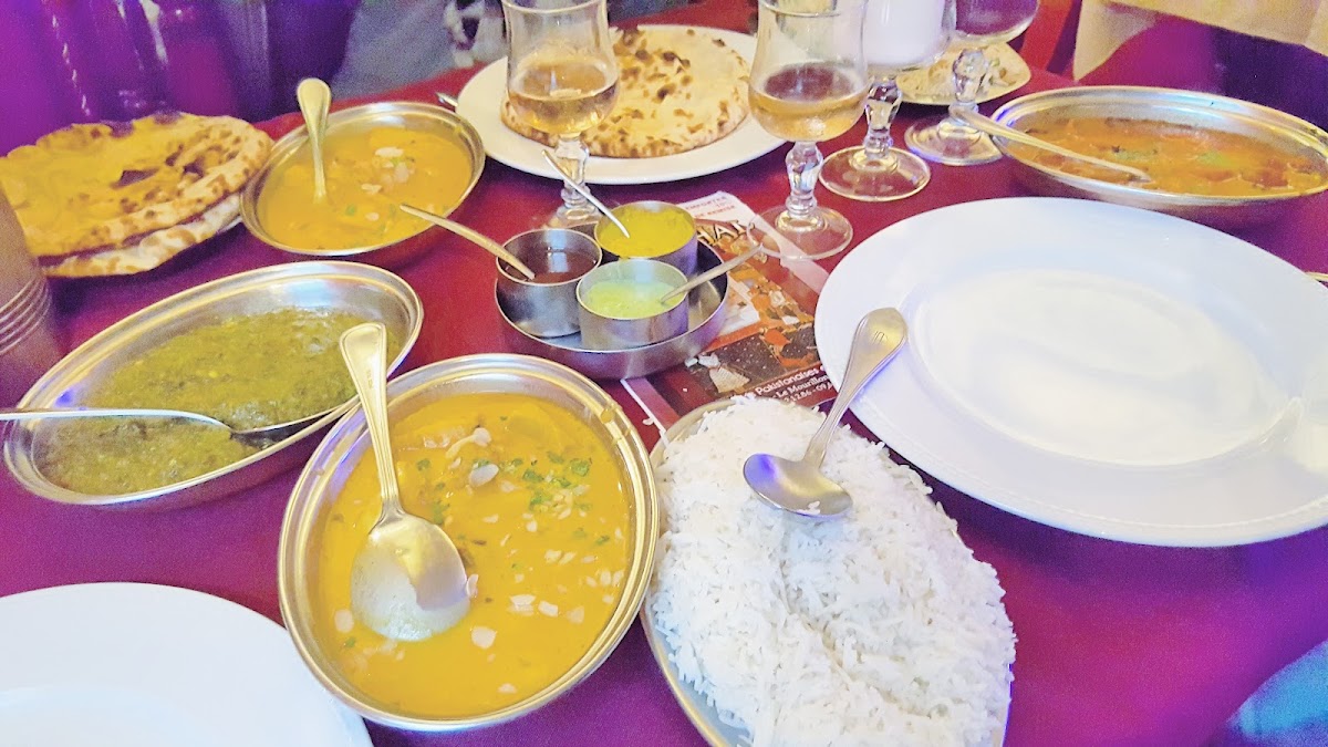 Raj Mahal Photos 9
