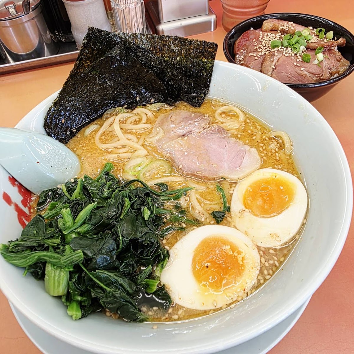 Ramen Yamaokaya Atsugi Shop Photos 2