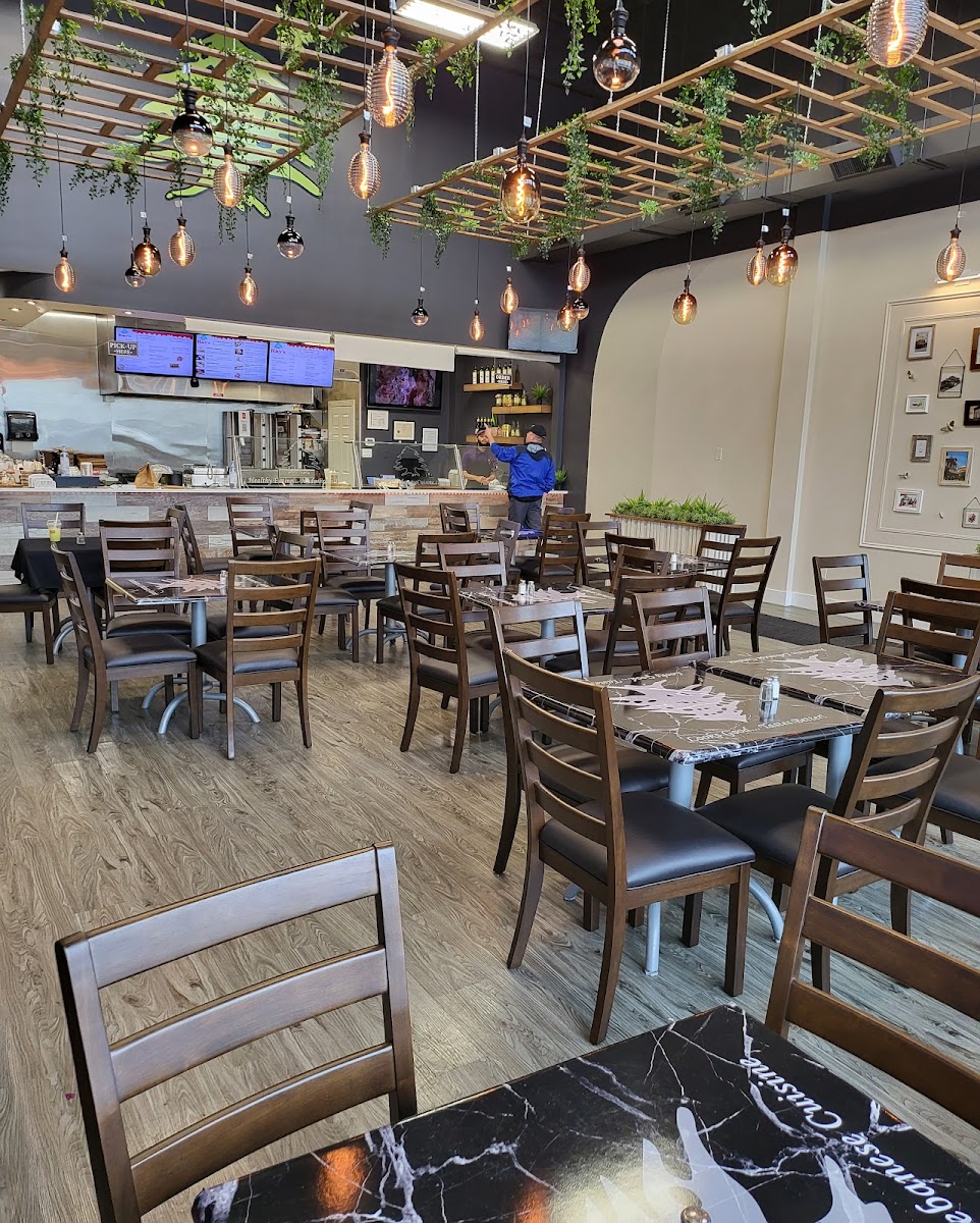 Ray's Lebanese Cuisine And Hb Catering And Fine Dining