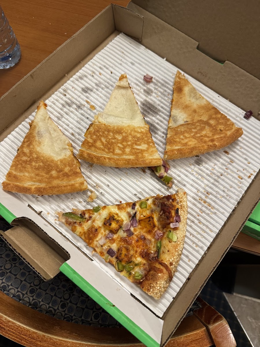 Red Swan Pizza - Hinton Photos 9