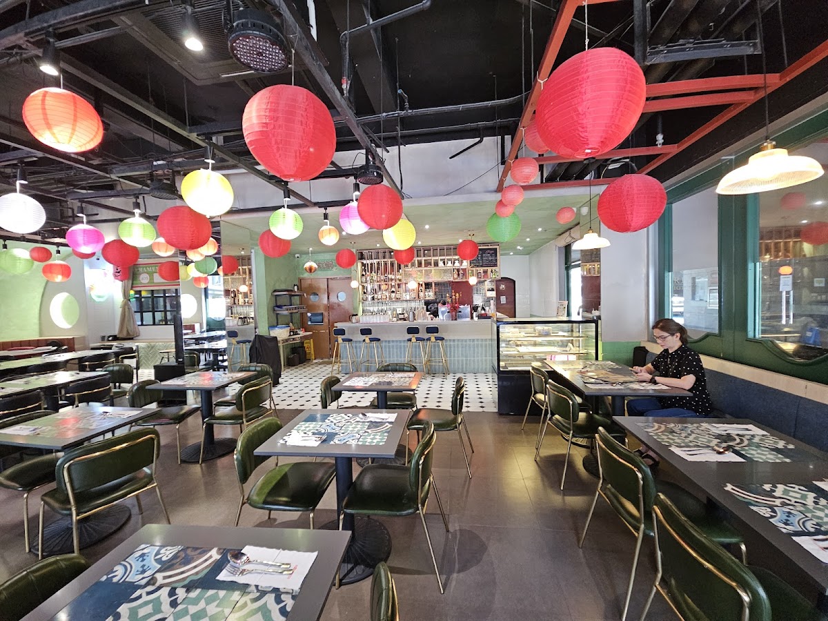Red Wok