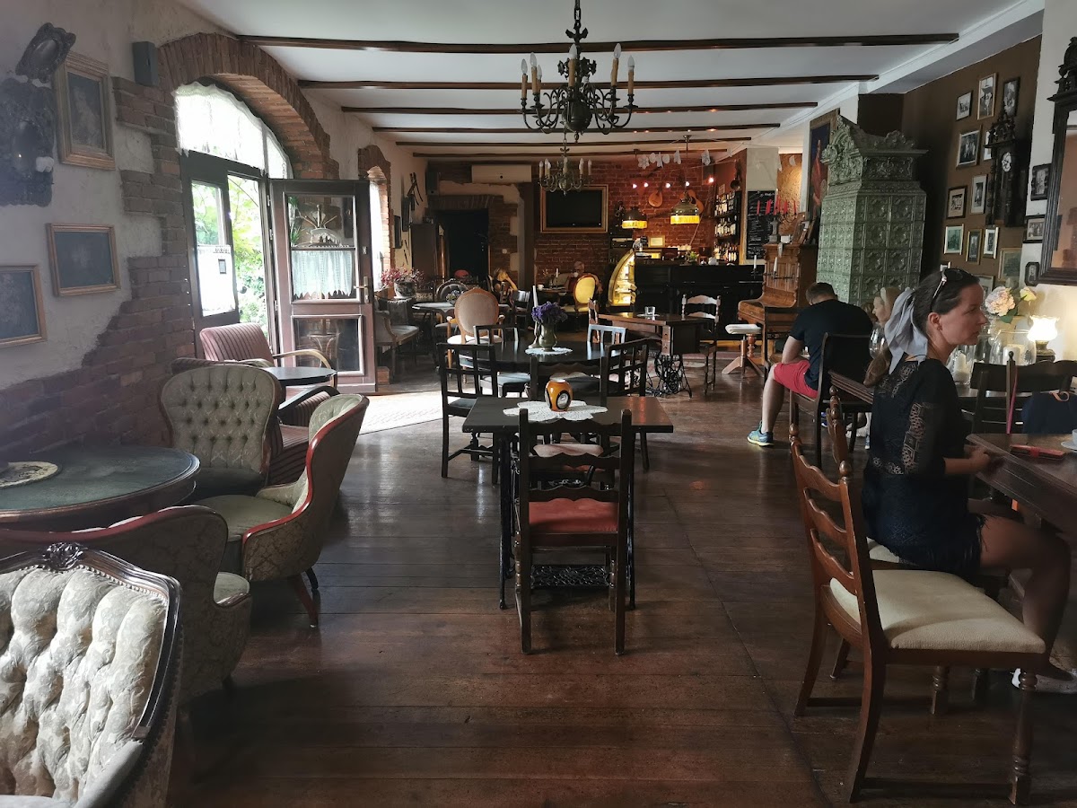 Regent Cafe